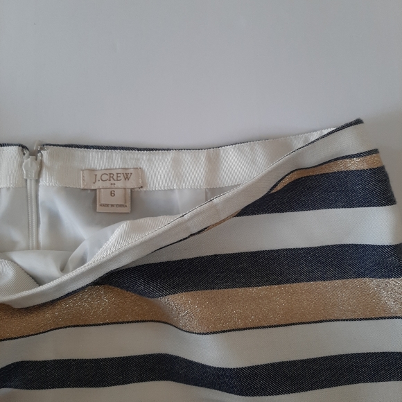 *SOLD* J. Crew Striped Mini - Picture 4 of 5